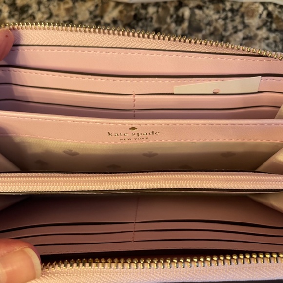 Kate Spade parrot wallet - Picture 4 of 5